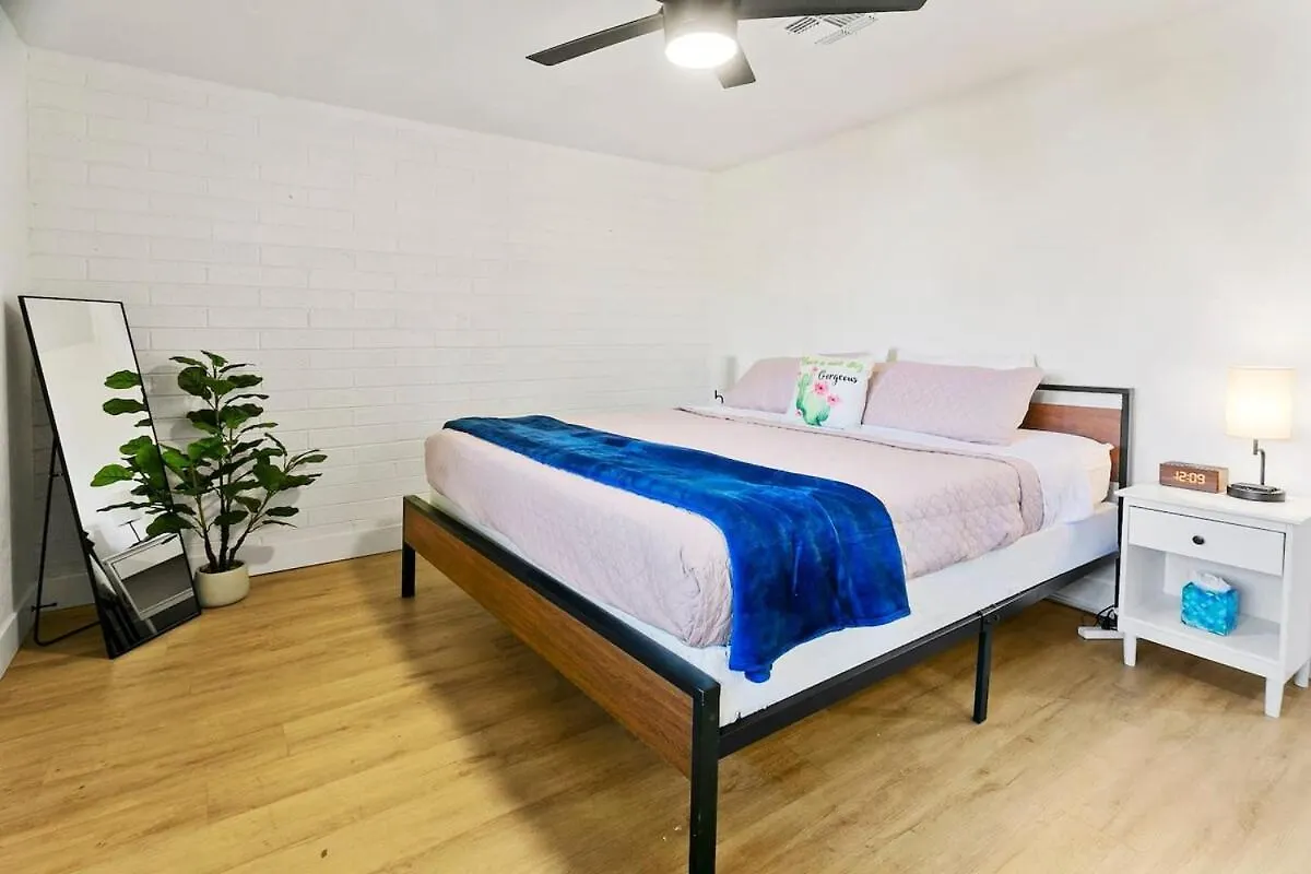 Phoenix The Entertainers Dream Villa Holiday home