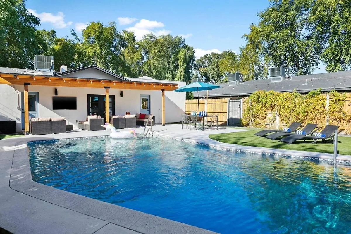 Phoenix The Entertainers Dream Villa Holiday home