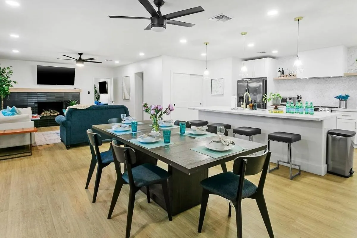 Phoenix The Entertainers Dream Villa Holiday home